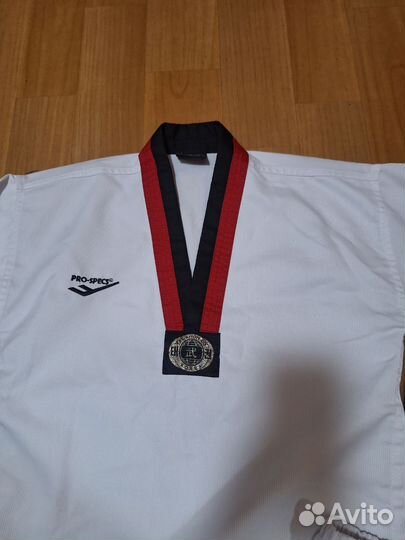 Кимоно для тхэквондо