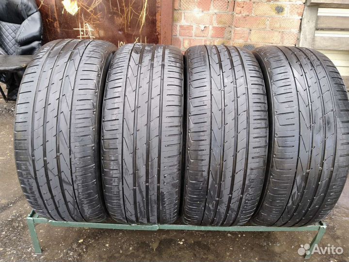 Hankook Ventus S1 Evo 2 SUV K117C 235/50 R19