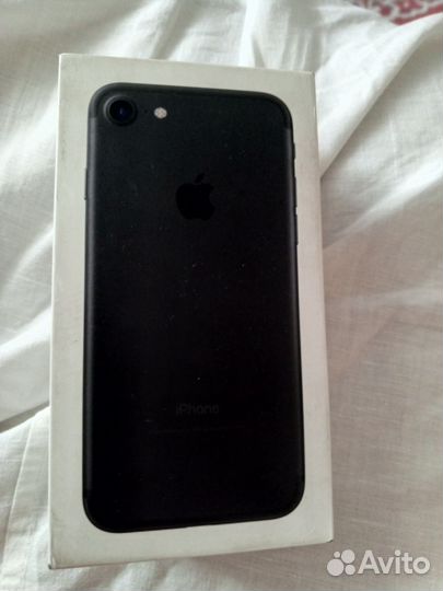 iPhone 7, 32 ГБ