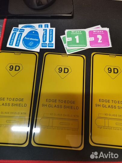 Защитное стекло на iPhone 11 / XR