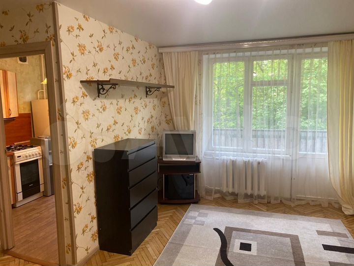 2-к. квартира, 47 м², 3/5 эт.