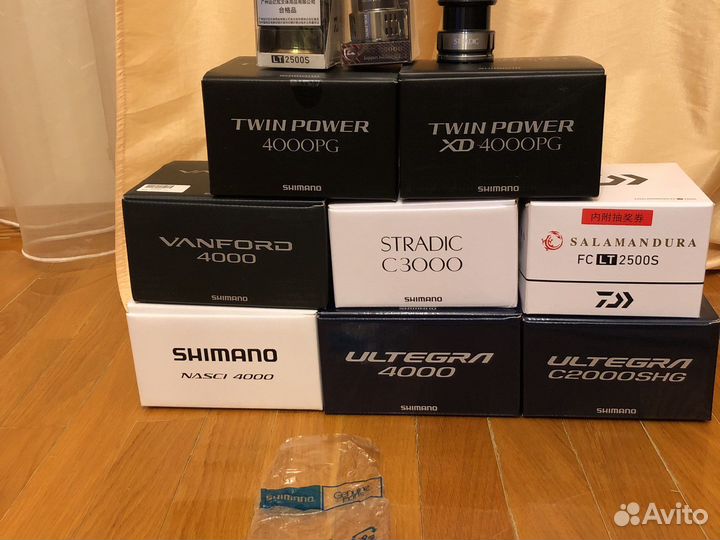 Катушки новые Daiwa fuego и др