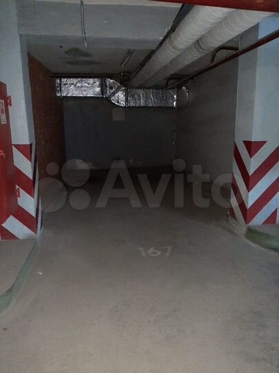 Машиноместо, 18 м²