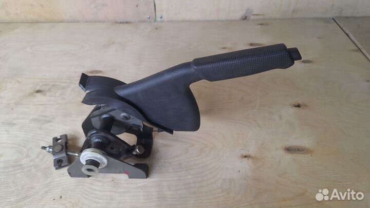 Ручник Hyundai Elantra xd