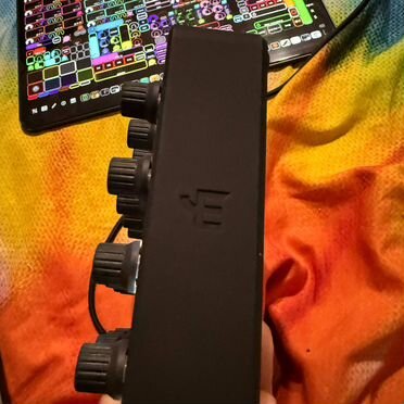 Midi Fighter Twister dj techtools