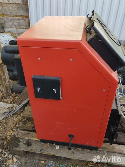 Твердотопливный котел длительного горения