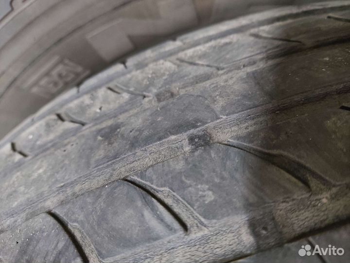 Nexen Roadian 541 225/75 R16 104H