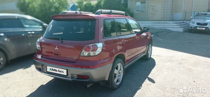 Mitsubishi Outlander 2.4 AT, 2004, 233 500 км