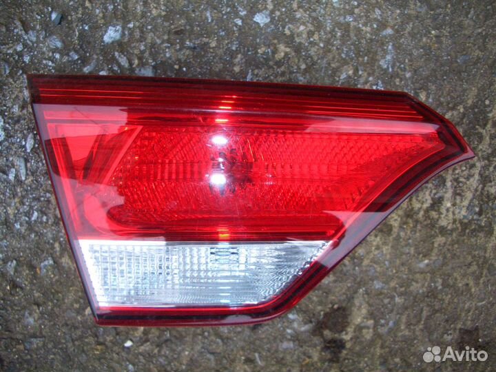 Фонарь внутренний левый Киа Рио с17-20г