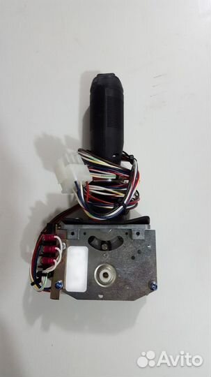 Джойстик Хитачи zx350lch
