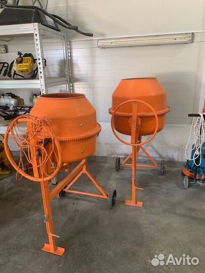 Прокат инструмента на Металлургов