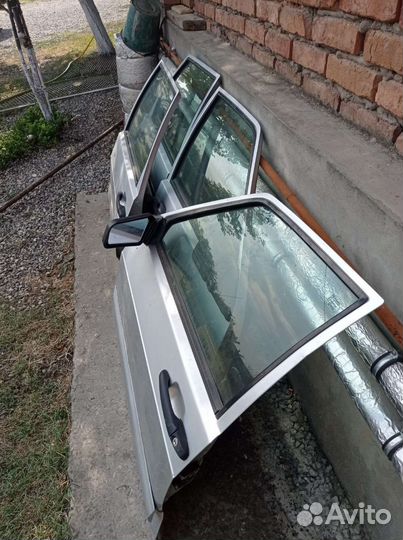Двери ваз 2114