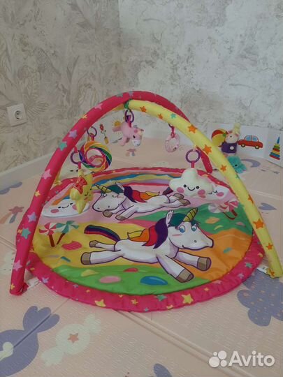 Развивающий коврик