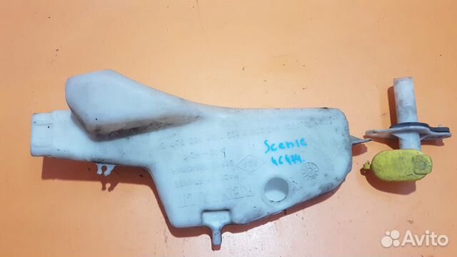 Бачок омывателя на Renault Scenic