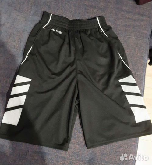 Шорты на подростка р.S