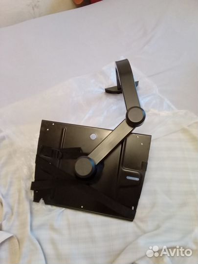 Кронштейн полочка д/телевизора