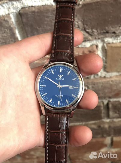 Часы кварцевые