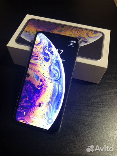 iPhone Xs, 64 ГБ