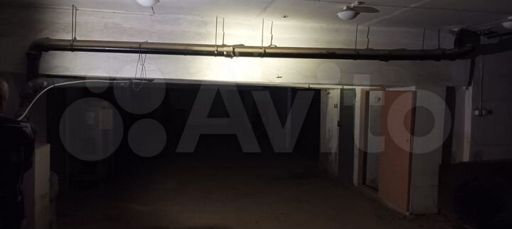 Машиноместо, 18 м²