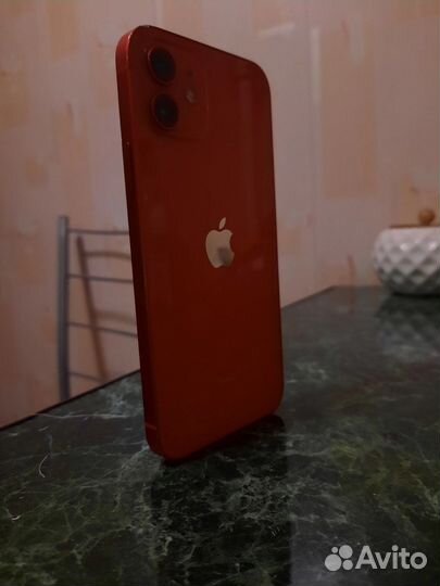iPhone 12, 64 ГБ