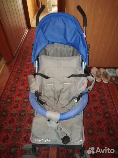 Прогулочная коляска