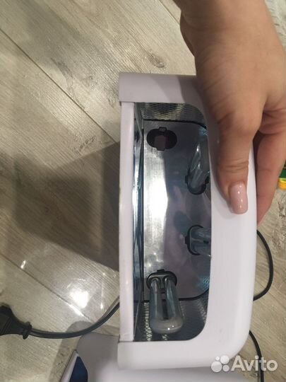 Лампа для ногтей