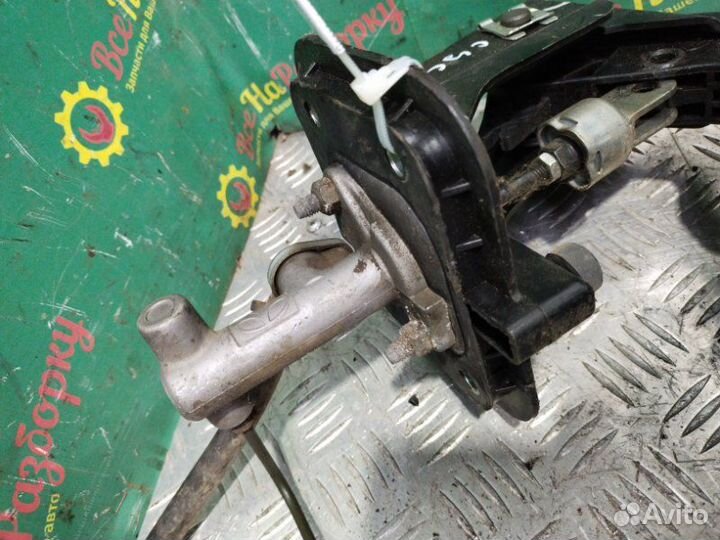 Педаль сцепления Chevrolet Lacetti седан