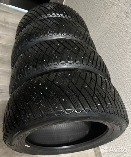 Goodyear Ultragrip Ice Arctic 215/55 R17