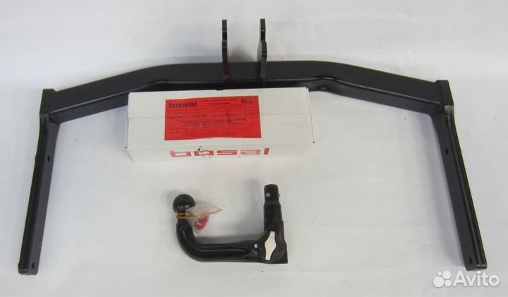 Фаркоп Audi Q5 2016