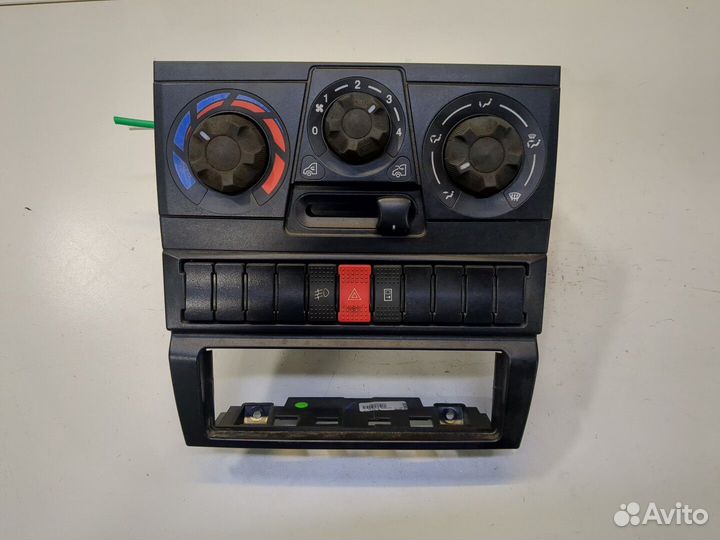 Переключатель отопителя Iveco Daily 4, 2010