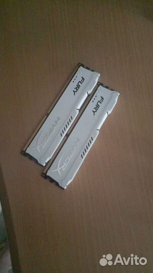 Плашки оперативной памяти 4 гб
