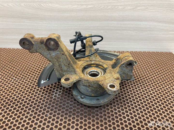 Кулак поворотный передний правый LADA X-Ray