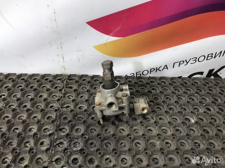 Клапан ускорительный Scania 3-series