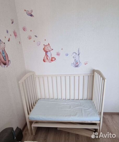 Детская кроватка с маятником. Золушка 3