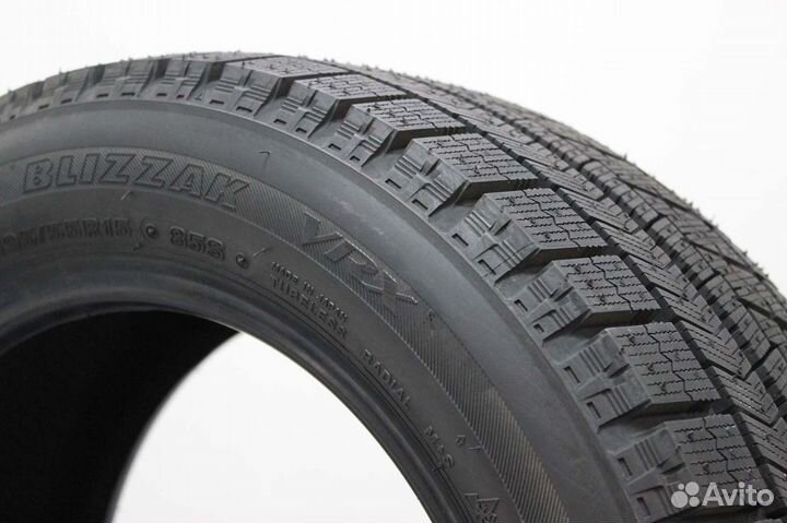 Bridgestone Blizzak VRX 225/50 R17 112