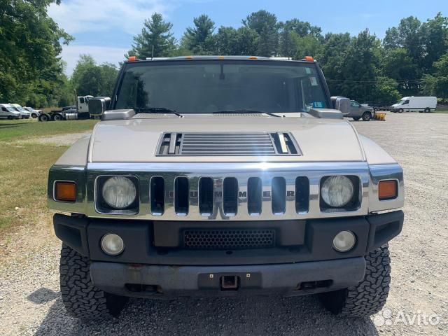 В разборе Hummer H2