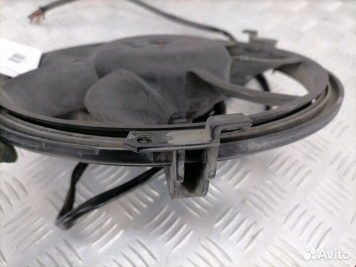 Вентилятор радиатора Audi A6 4A/C4 1996 8D0959455B