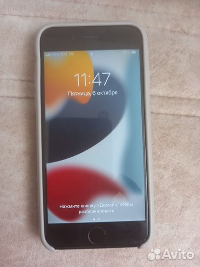 iPhone 6S, 64 ГБ