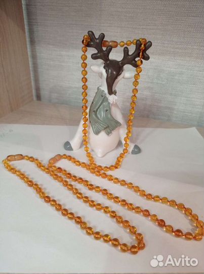 Детские бусы из янтаря