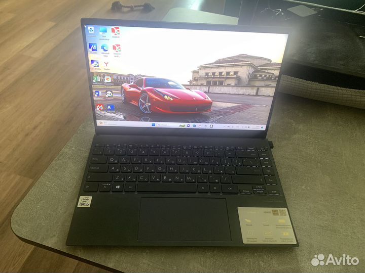 Ноутбук Asus zenbook 14 UX425J