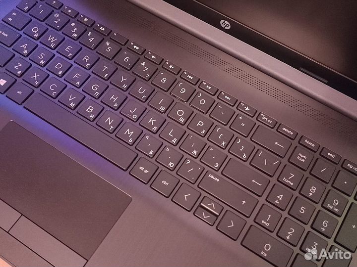 Отличный новый ноутбук HP для игр, бизнеса,учебы