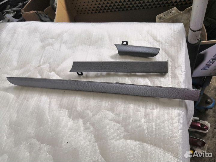 Пластик передний Volkswagen Touran 1 2004