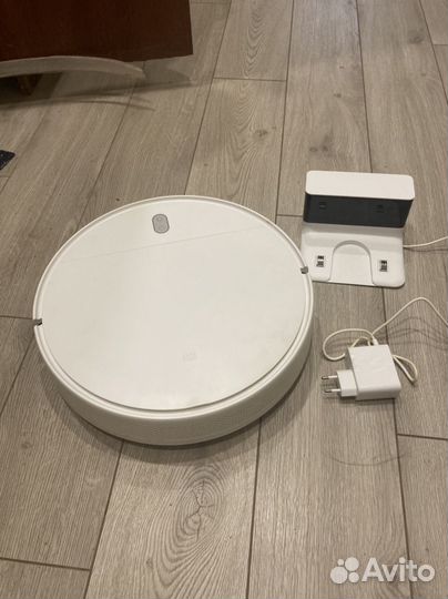 Xiaomi Робот-пылесос Mi Robot Vacuum-Mop Essential