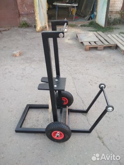 Тележка для лодочного мотора