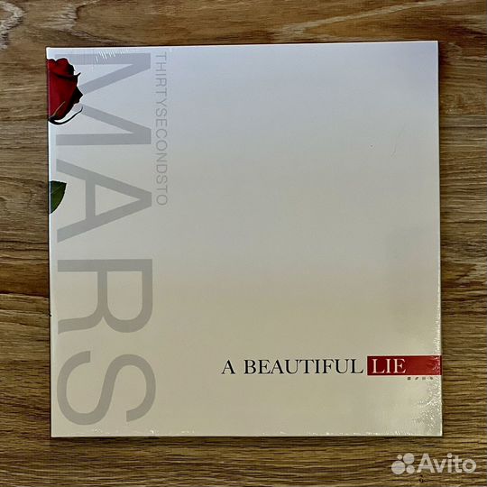 Thirty Seconds To Mars - A Beautiful Lie (винил)
