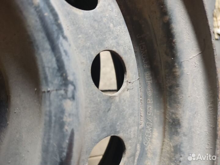 Продам диски на r 15 тойота королла