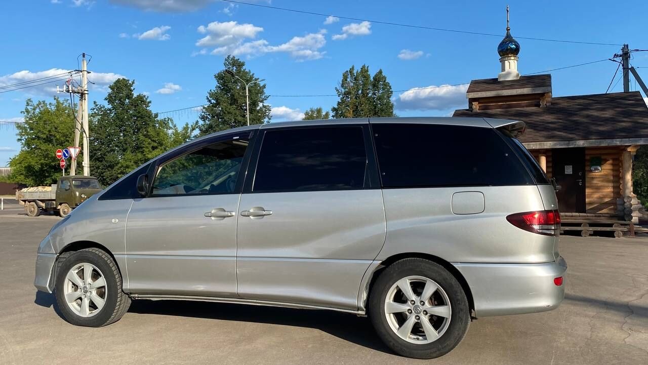Toyota Estima: фото владельца