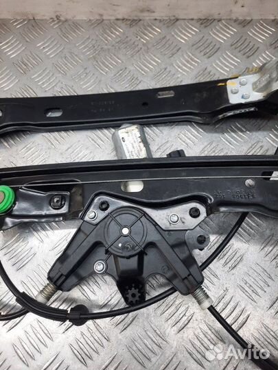 Стеклоподъемник электрический передний правый Ford