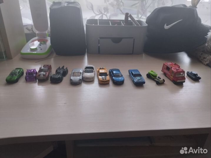 Комплект игрушечных машинок