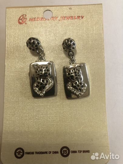 Серьги бижутерия